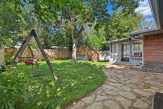 5322 Creekbend Drive, Houston, TX 77096