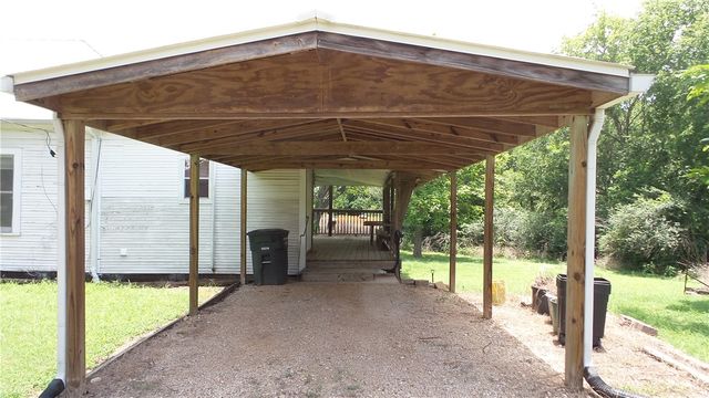 400 South Main Street, Caldwell, TX 77836