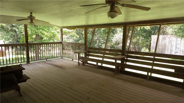 400 South Main Street, Caldwell, TX 77836