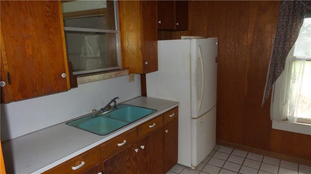 400 South Main Street, Caldwell, TX 77836