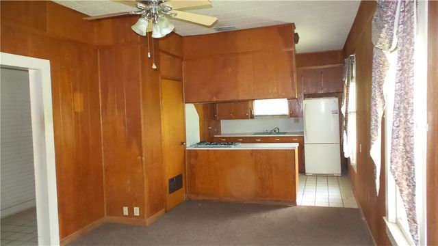 400 South Main Street, Caldwell, TX 77836