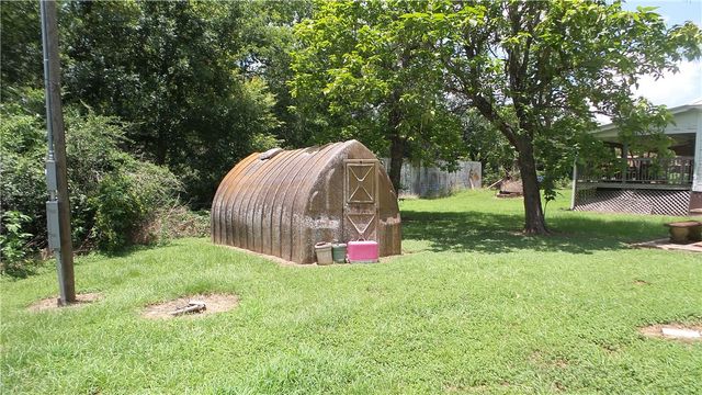 400 South Main Street, Caldwell, TX 77836