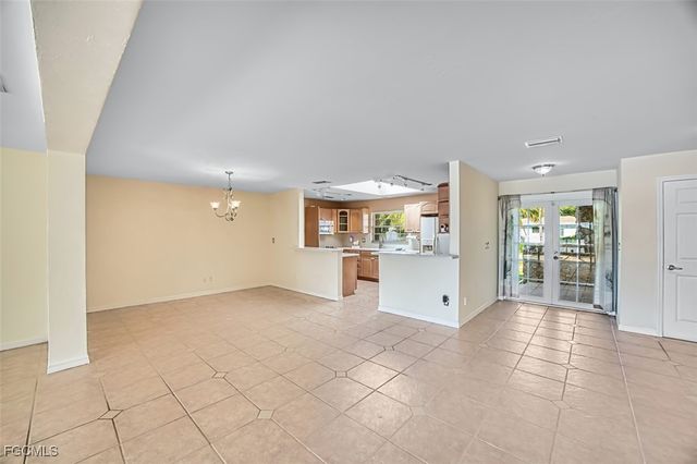 1712 SE 28th ST, Cape Coral, FL 33904
