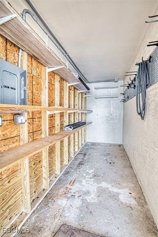 1712 SE 28th ST, Cape Coral, FL 33904