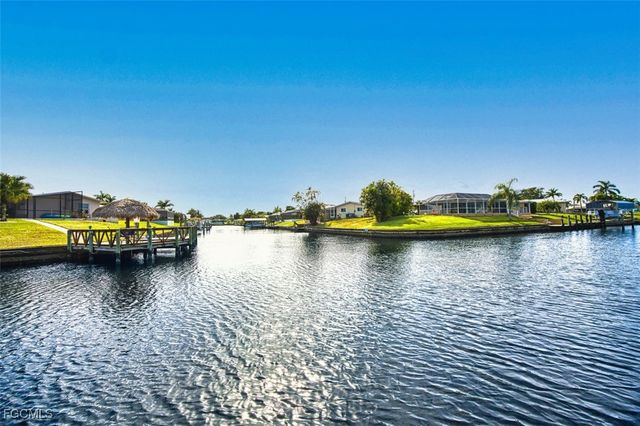 1712 SE 28th ST, Cape Coral, FL 33904