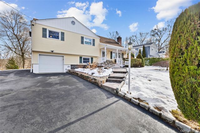 800 Terrace Place, Cortlandt Manor, NY 10567