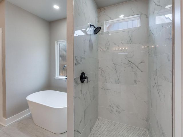 4 Senisa ST, Wimberley, TX 78676