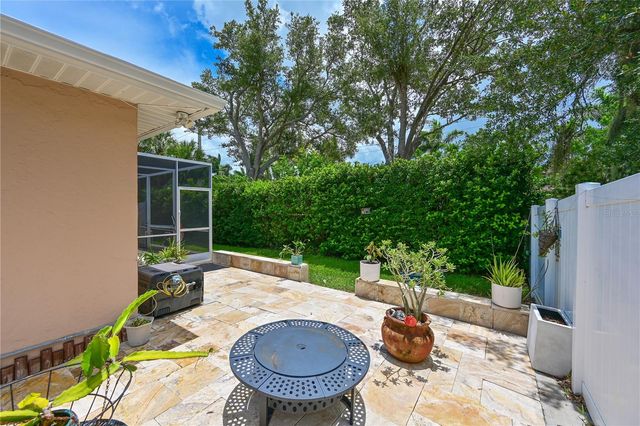 5554 MAGNOLIA BLOSSOM LANE, Sarasota, FL 34233