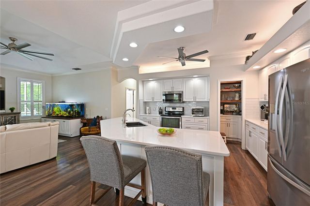 5554 MAGNOLIA BLOSSOM LANE, Sarasota, FL 34233