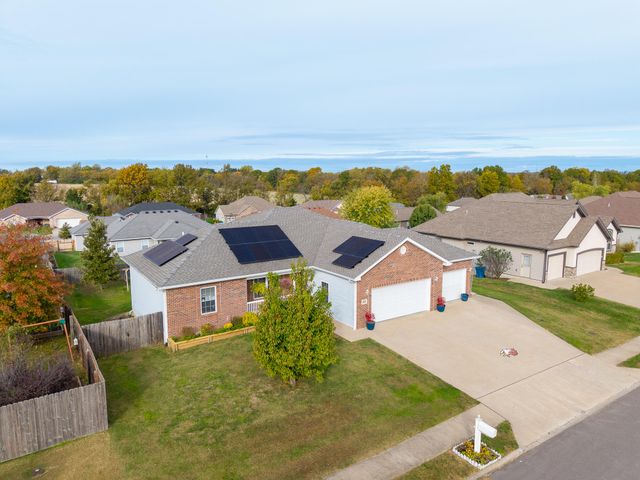 205 MARINAS AVE, Ashland, MO 65010