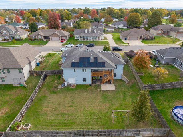 205 MARINAS AVE, Ashland, MO 65010