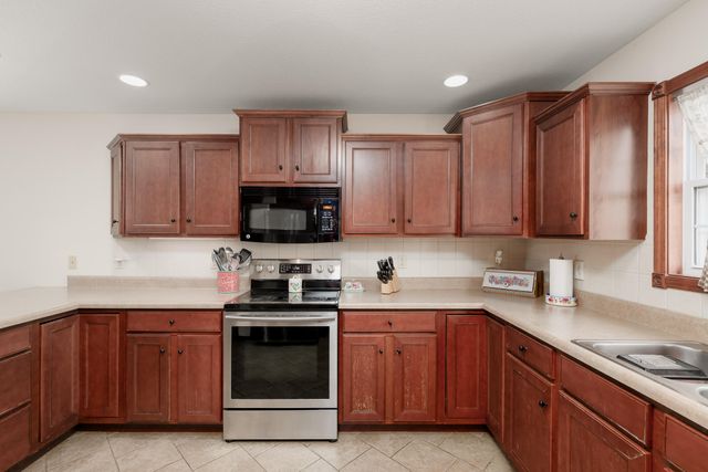 205 MARINAS AVE, Ashland, MO 65010