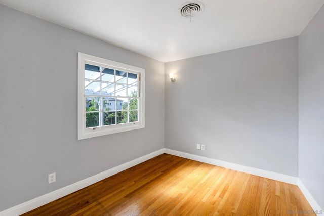 132 Croydon Ln, El Cajon, CA 92020