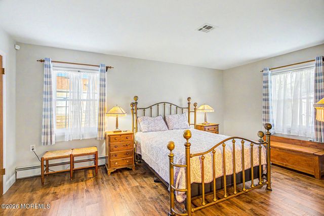6 Pala Street, Toms River, NJ 08757