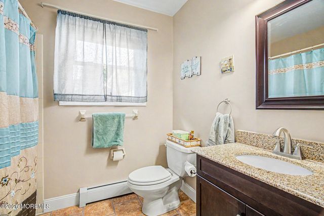6 Pala Street, Toms River, NJ 08757