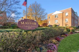 200 N. Village Avenue 100, Rockville Centre, NY 11563