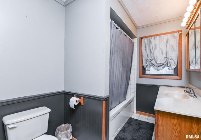 8109 S MCCUMBER Road, Peoria, IL 61607