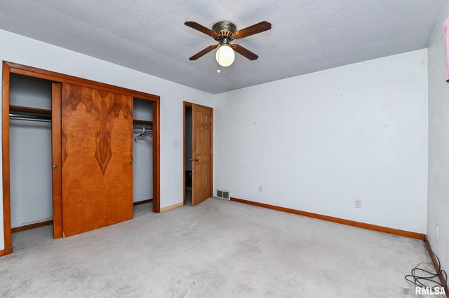 8109 S MCCUMBER Road, Peoria, IL 61607