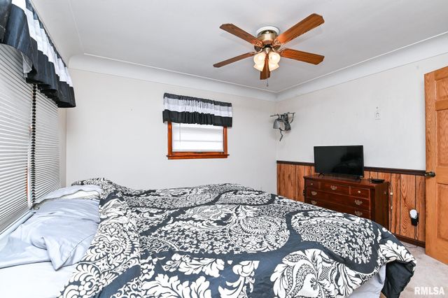 8109 S MCCUMBER Road, Peoria, IL 61607