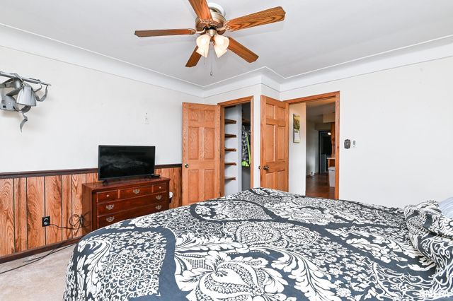 8109 S MCCUMBER Road, Peoria, IL 61607