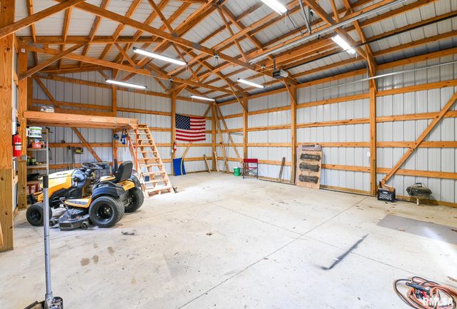 8109 S MCCUMBER Road, Peoria, IL 61607