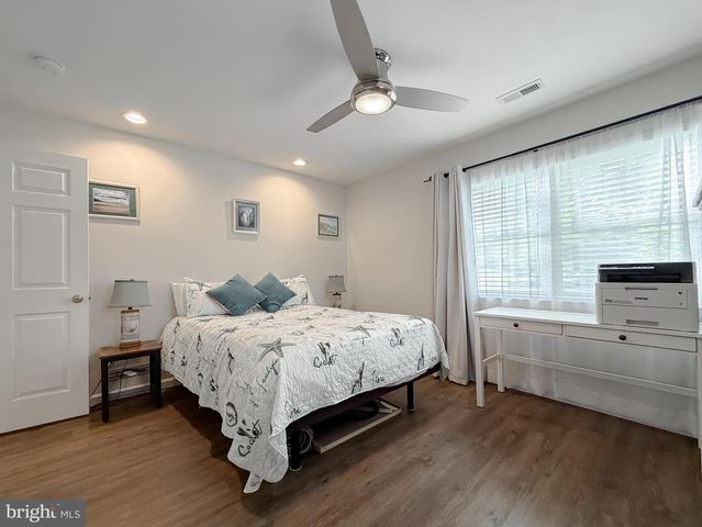 24415 MORGAN RD, Hollywood, MD 20636