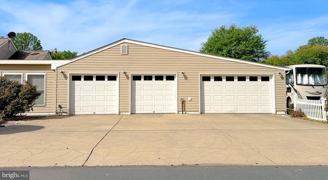 24415 MORGAN RD, Hollywood, MD 20636