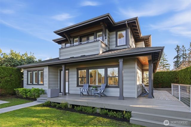 1204 6th Street W, Kirkland, WA 98033