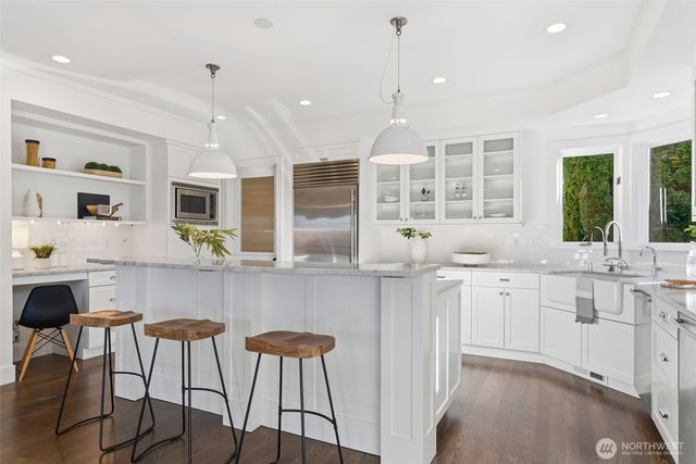 1204 6th Street W, Kirkland, WA 98033