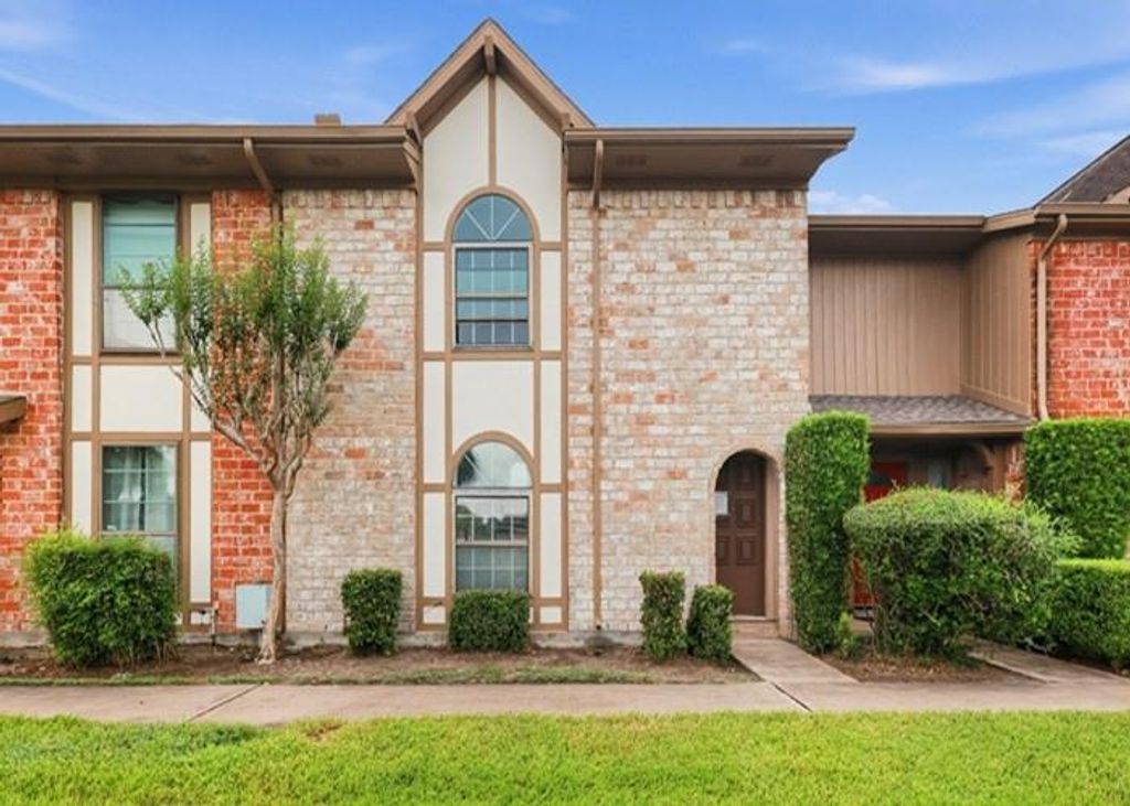 11487 Sabo Road, Houston, TX 77089