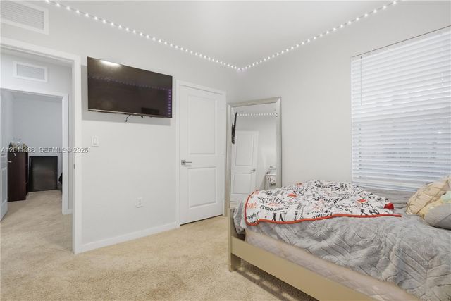 439 NE 6th Pl, Florida City, FL 33034