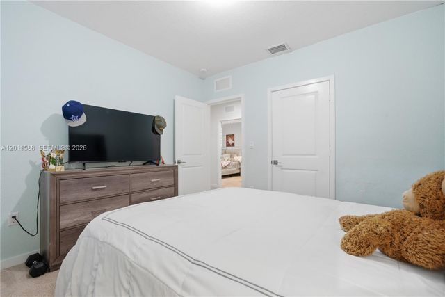 439 NE 6th Pl, Florida City, FL 33034
