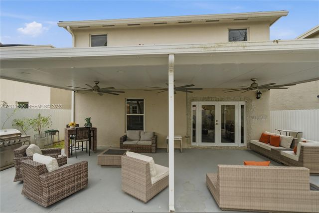 439 NE 6th Pl, Florida City, FL 33034