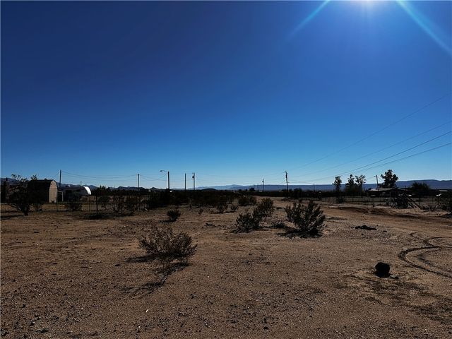 0000 N Aztec, Golden Valley, AZ 86413