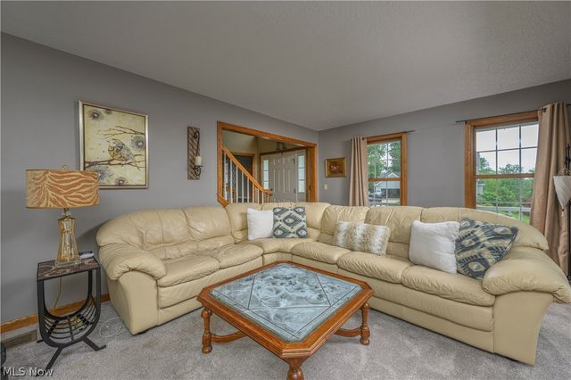 1150 Rolena Circle NW, Canton, OH 44708