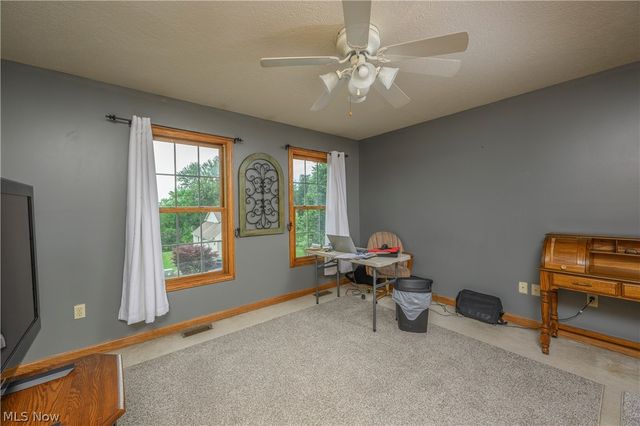 1150 Rolena Circle NW, Canton, OH 44708