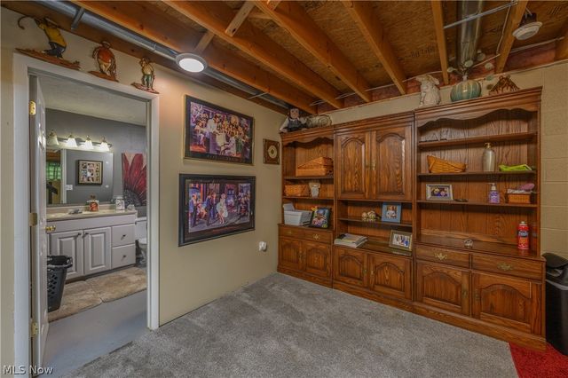 1150 Rolena Circle NW, Canton, OH 44708