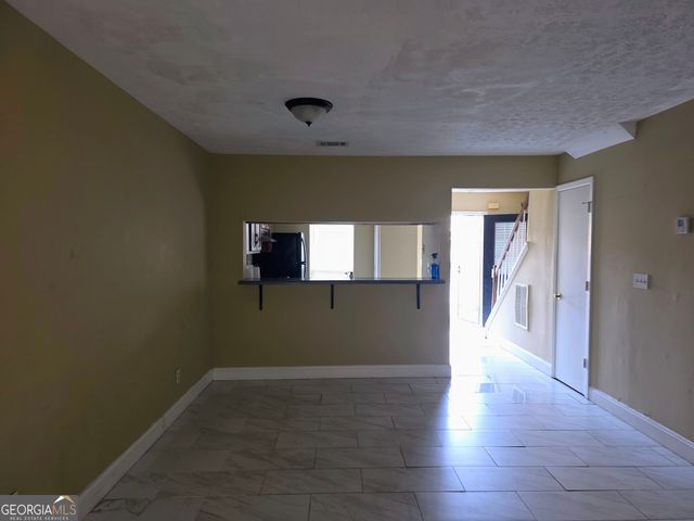 4672 Longman Way, Stone Mountain, GA 30083