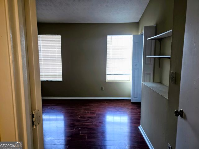 4672 Longman Way, Stone Mountain, GA 30083