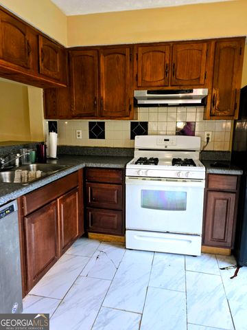 4672 Longman Way, Stone Mountain, GA 30083