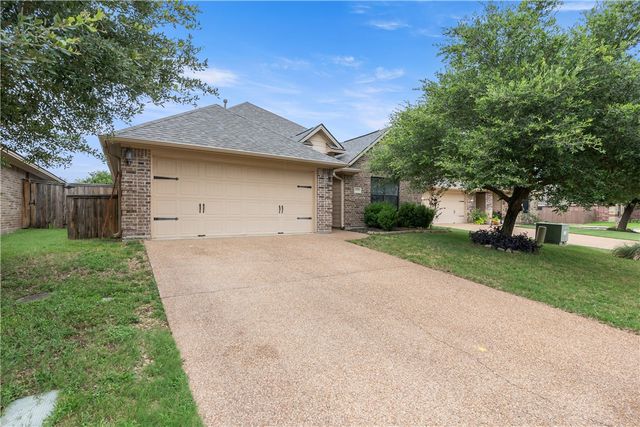 4202 Carnes Court S, College Station, TX 77845
