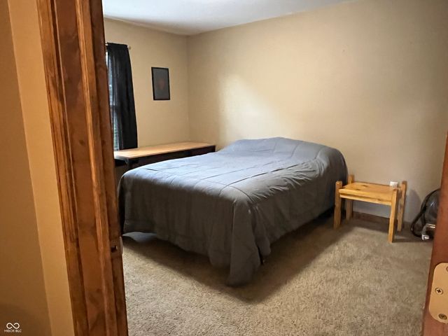 1364 S Ruth Street S, Rushville, IN 46173