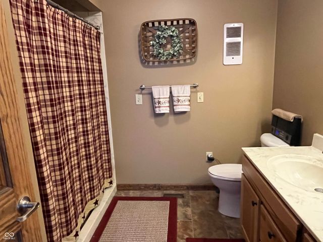 1364 S Ruth Street S, Rushville, IN 46173