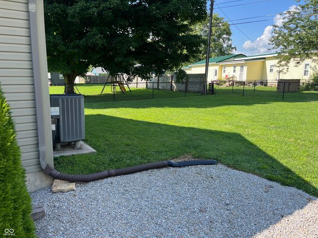 1364 S Ruth Street S, Rushville, IN 46173