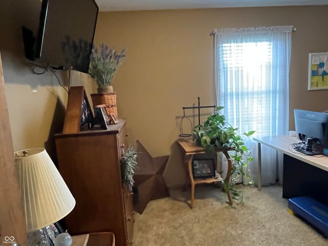 1364 S Ruth Street S, Rushville, IN 46173