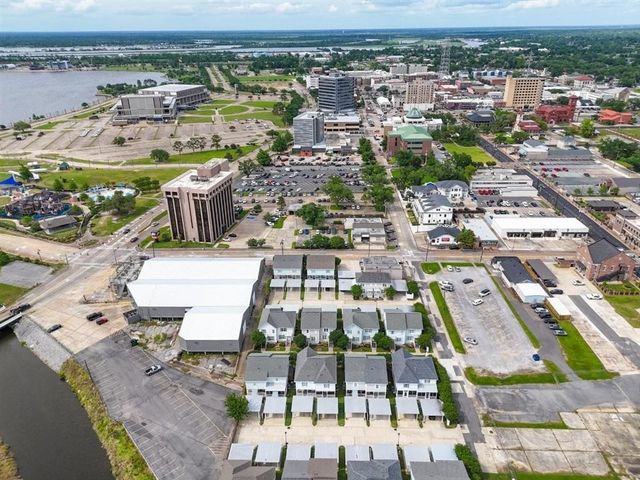 1220 Pithon Street 16, Lake Charles, LA 70601