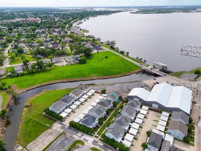 1220 Pithon Street 16, Lake Charles, LA 70601