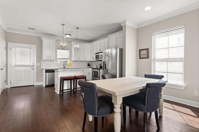 1220 Pithon Street 16, Lake Charles, LA 70601