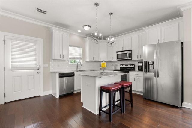 1220 Pithon Street 16, Lake Charles, LA 70601