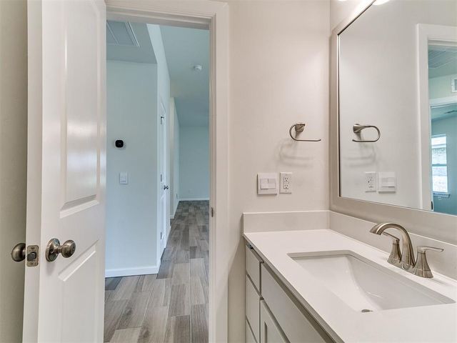 1104 SW 139th Terrace, Oklahoma City, OK 73170